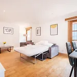 Bnbnova - 2Br Penthouse With Terrace - Heart Of Holborn