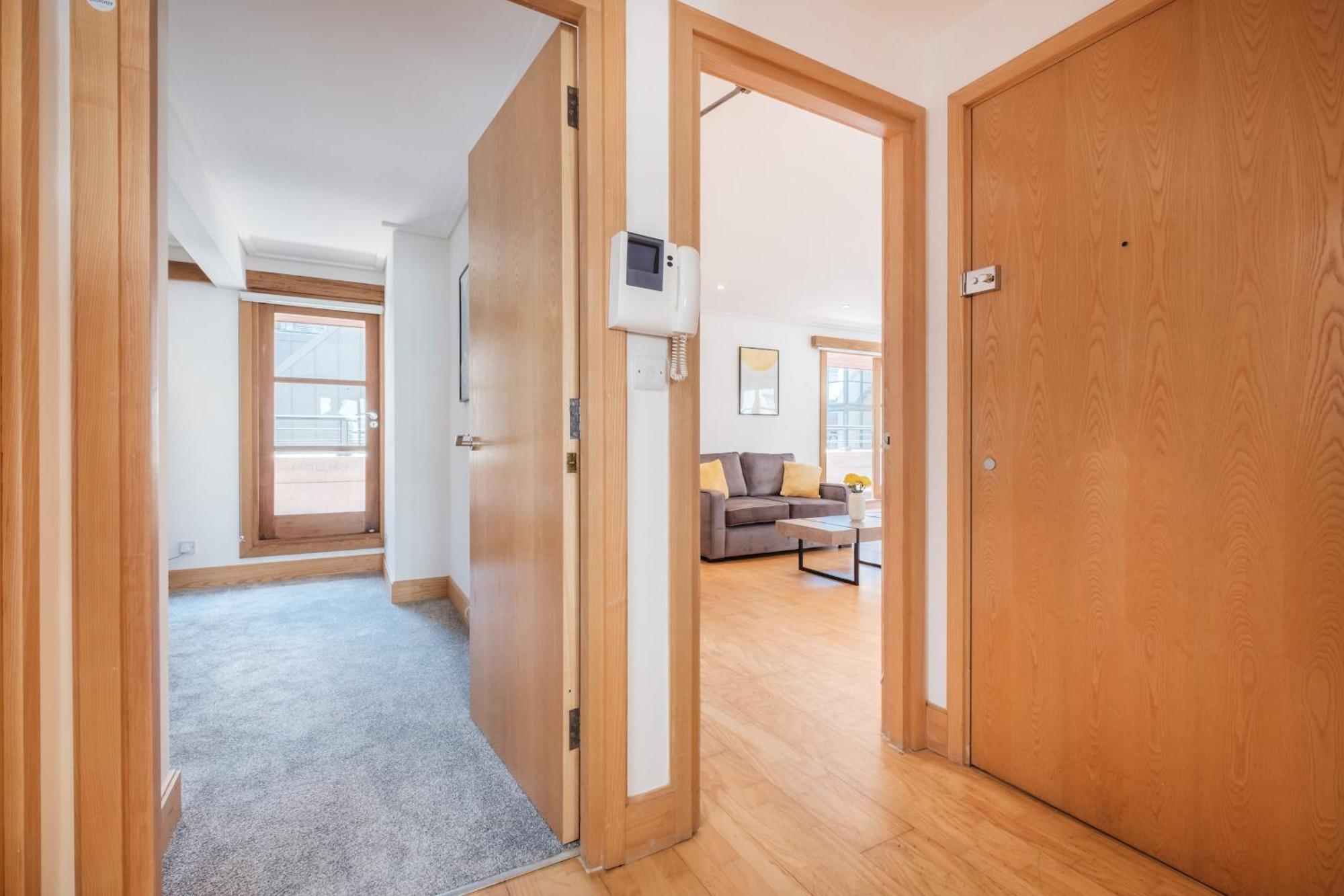 Bnbnova - 2br Penthouse With Terrace - Heart Of Holborn London