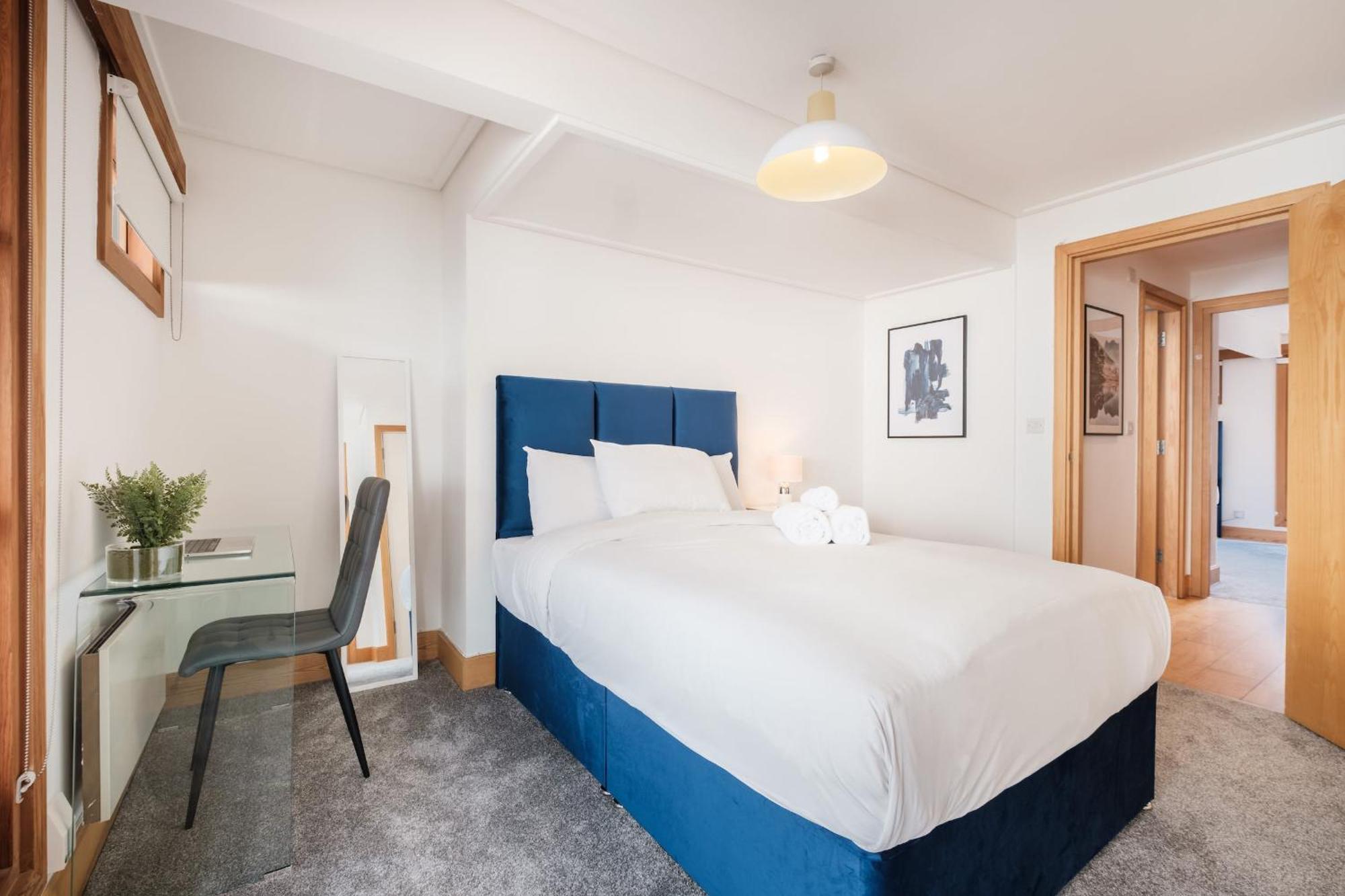 Apartment Bnbnova - 2br Penthouse With Terrace - Heart Of Holborn *